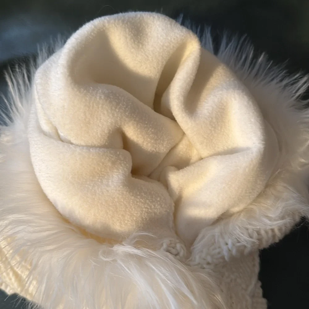 FUR Acrylic/Polyester Head/Neck Hood -See Photos-NWT
